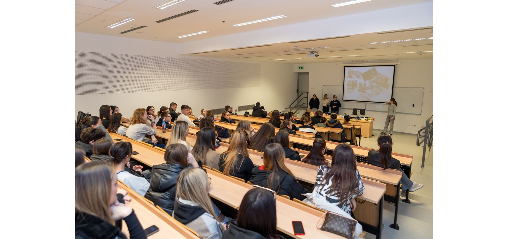 Četvrtog dana Smotre održana predstavljanja Odjela zdravstvenih studija, Odjela za forenzične znanosti, Odjela za stručne studije, Medicinskog i Pomorskog fakulteta